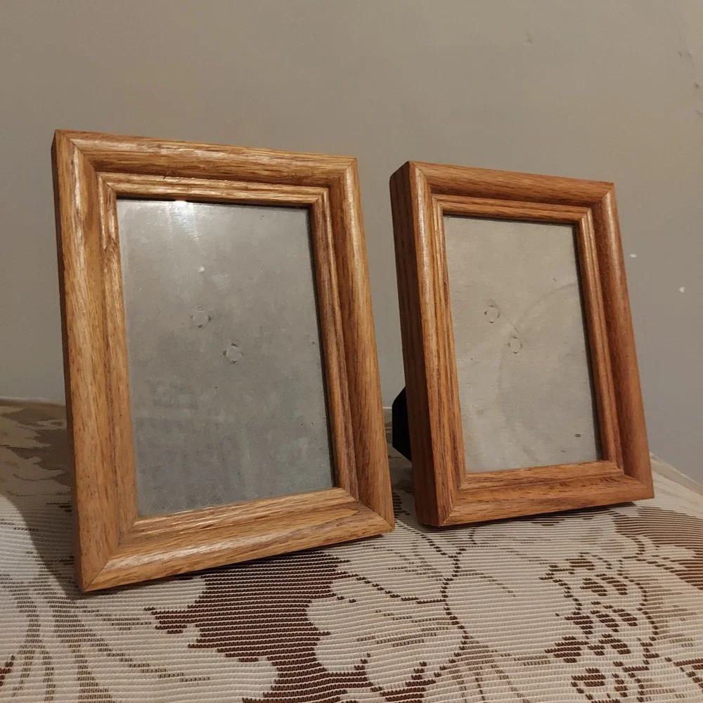 Set of 2 Solid Oak Wood Picture Frames 3.5x5 Photo Tabletop Beveled Brown